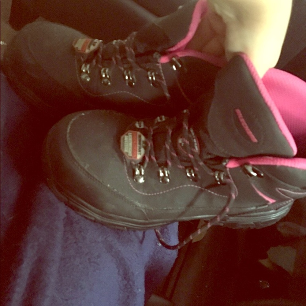 Pink and Black (Plastic Toe) Non slip shoes
